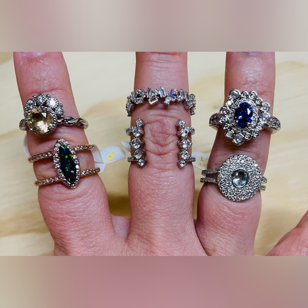 Size 7 ring lot bomb party